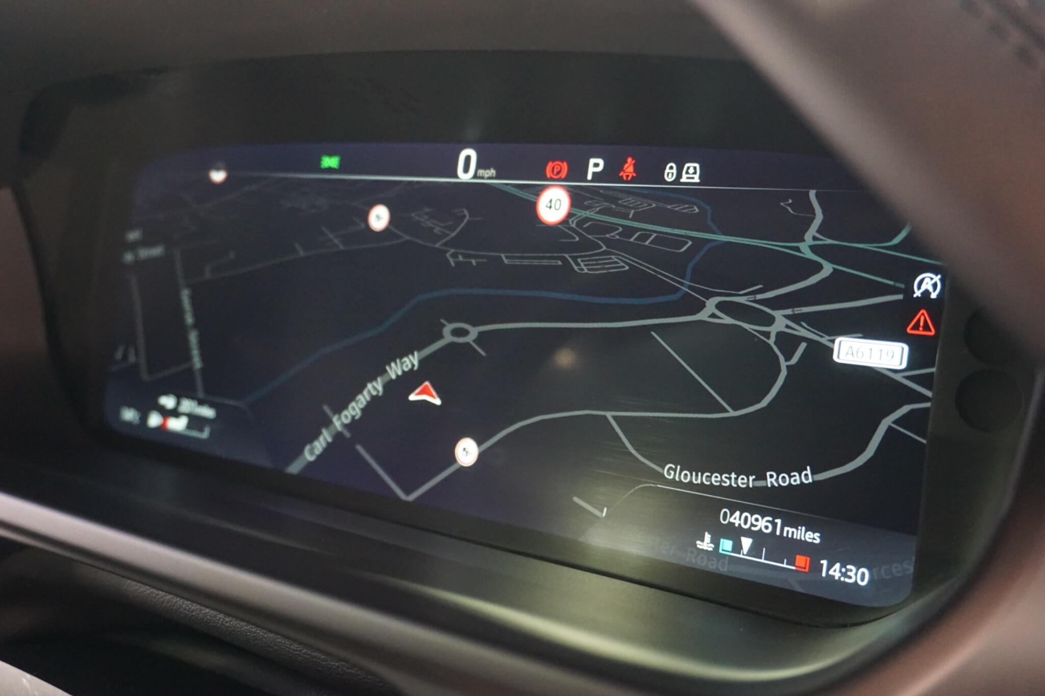 Land Rover Defender 110 3.0 D300 MHEV X-Dynamic HSE SUV 5dr Diesel Auto 4WD Euro 6 (s/s) (300 ps)